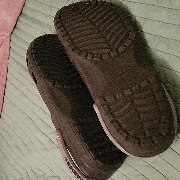 Men's NFL Raider Crocs - Picture 5 of 5